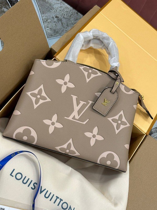Louis Vuitton Palais Petit Bicolor Monogram Empreinte Leather Cream With Dust Bag 45811