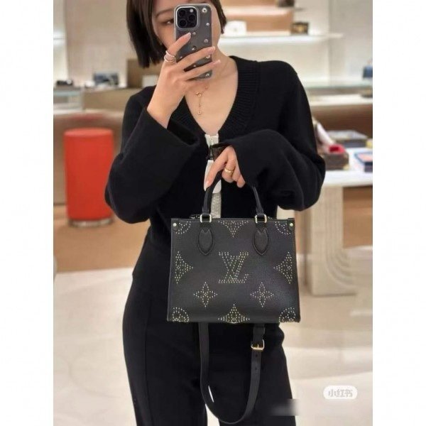Louis Vuitton LV M46733 On The Go Premium Leather Tote Bag With OG Double Magnetic Box & Dust Bag (Black - 647)(BSB)